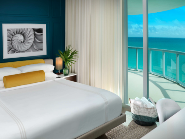 Beachfront Condo with Ocean Views & Luxurious Amenities in Sunny Isles Beach